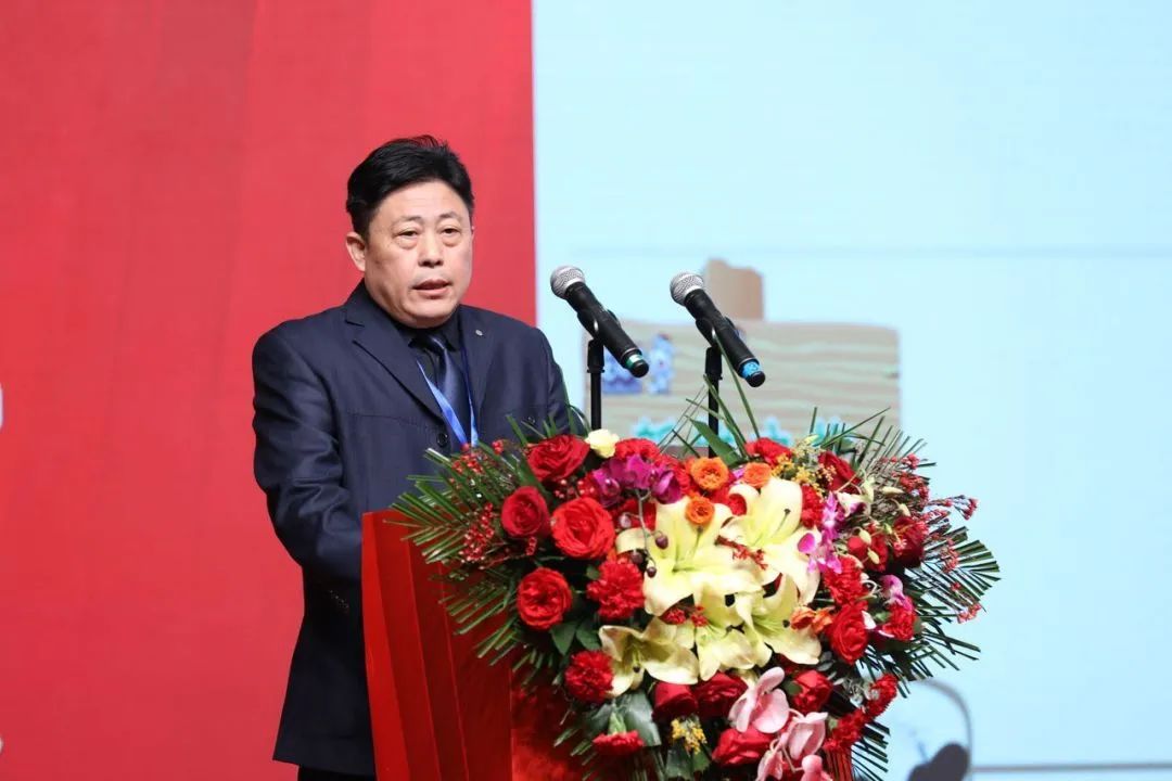 花花牛乳業(yè)30周年暨2024年客戶大會(huì)圓滿召開(kāi)! 花花牛乳業(yè)30周年暨2024年客戶大會(huì)圓滿召開(kāi)!