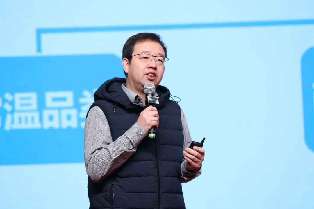 花花牛乳業(yè)30周年暨2024年客戶大會(huì)圓滿召開(kāi)! 花花牛乳業(yè)30周年暨2024年客戶大會(huì)圓滿召開(kāi)!