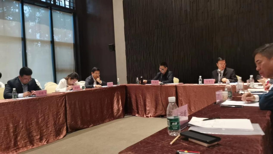 花花牛乳業集團參加2023國家“學生飲用奶計劃”工作會