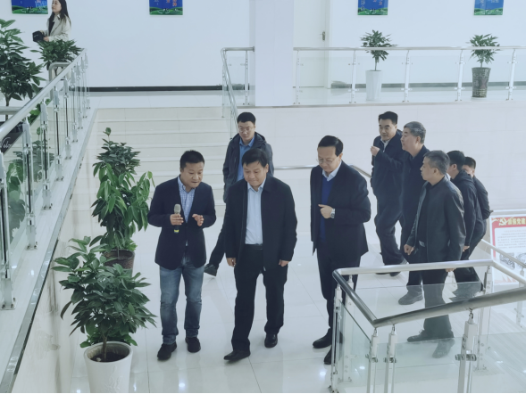 駐馬店市委書記鮑常勇一行蒞臨花花牛平輿瑞亞和新蔡瑞亞調研 駐馬店市委書記鮑常勇一行蒞臨花花牛平輿瑞亞和新蔡瑞亞調研