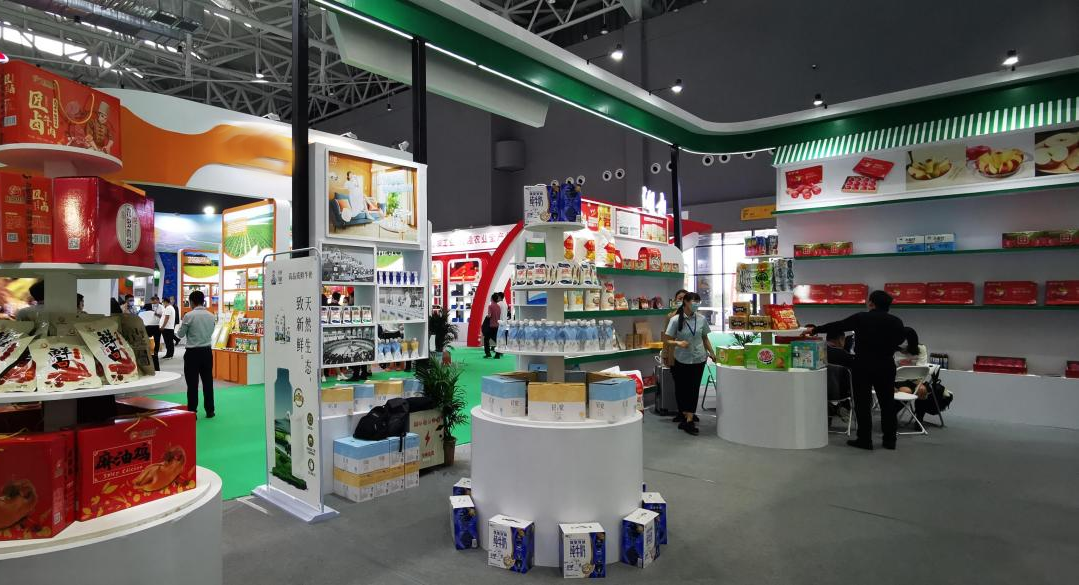 喜報 | 花花牛輕覺酸奶榮獲第二十四屆中國農(nóng)產(chǎn)品加工業(yè)投資貿(mào)易洽談會金質(zhì)產(chǎn)品獎 喜報 | 花花牛輕覺酸奶榮獲第二十四屆中國農(nóng)產(chǎn)品加工業(yè)投資貿(mào)易洽談會金質(zhì)產(chǎn)品獎