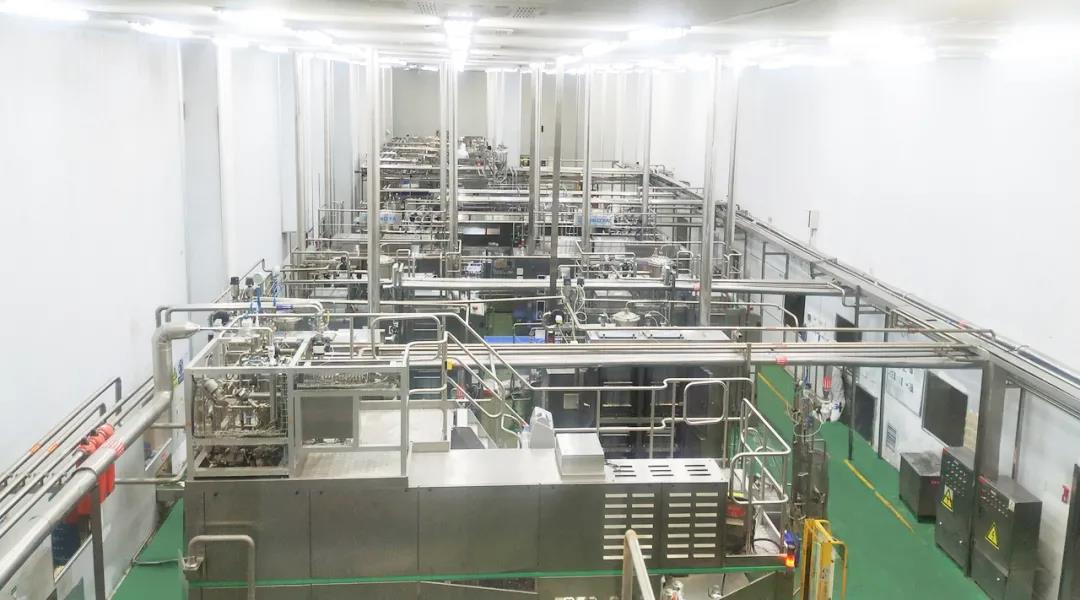 鄭州航空港區黨工委書記張俊峰蒞臨鄭州花花牛乳制品有限公司調研 鄭州航空港區黨工委書記張俊峰蒞臨鄭州花花牛乳制品有限公司調研