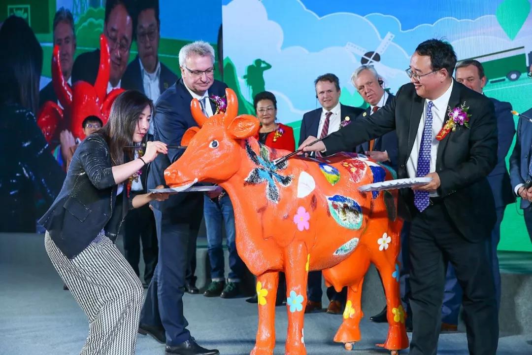 SDDDC走進(jìn)河南，看看花花牛的國際范兒！